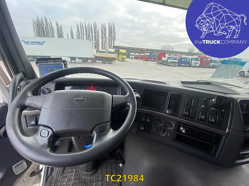Volvo FM 460 - Autotransporter truck: picture 2 Volvo FM 460 - Autotransporter truck: picture 2