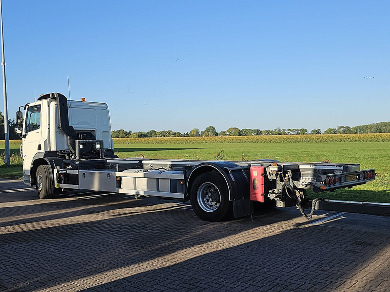 Container transporter/ Swap body truck DAF CF 410 20FT TANKCONTAINER: picture 6 Container transporter/ Swap body truck DAF CF 410 20FT TANKCONTAINER: picture 6