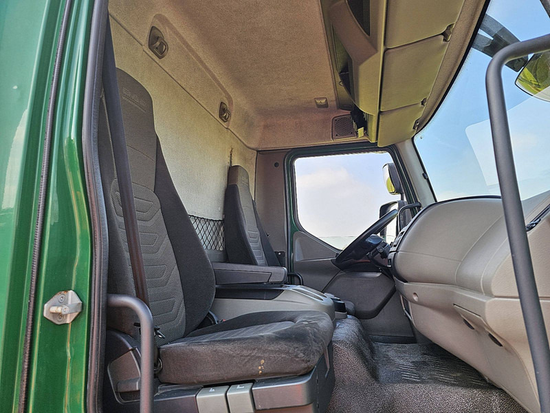 Refrigerator truck DAF LF 55.220 11.9T MULTITEMP LIFT: picture 7