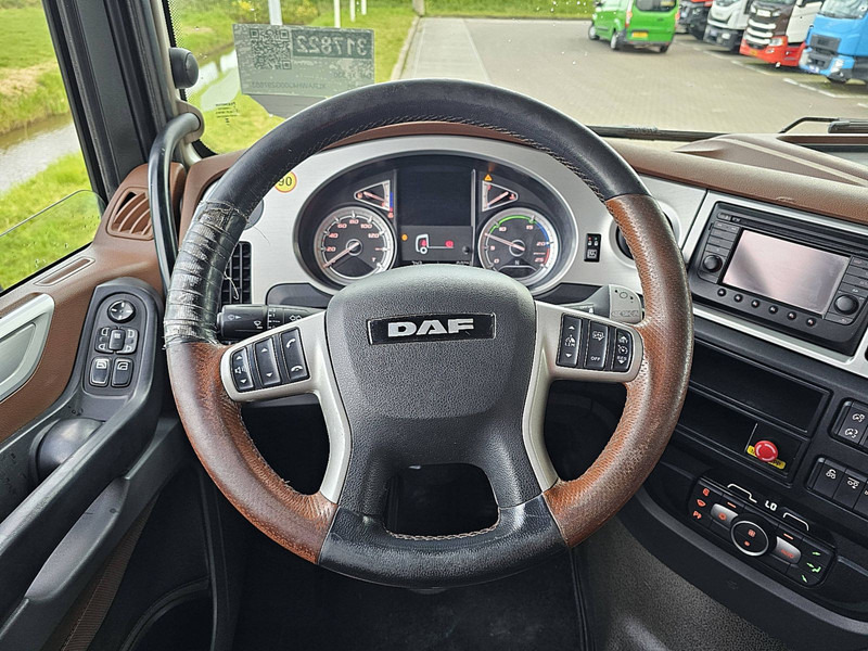 Tipper DAF XF 530 8X4 FAW STEEL TIPPER: picture 11
