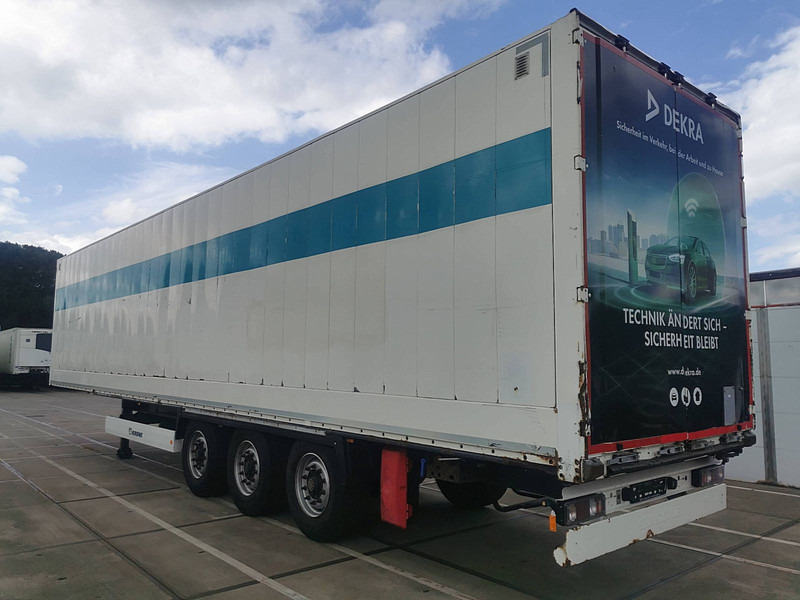 Krone SD - Closed box semi-trailer: picture 5 Krone SD - Closed box semi-trailer: picture 5