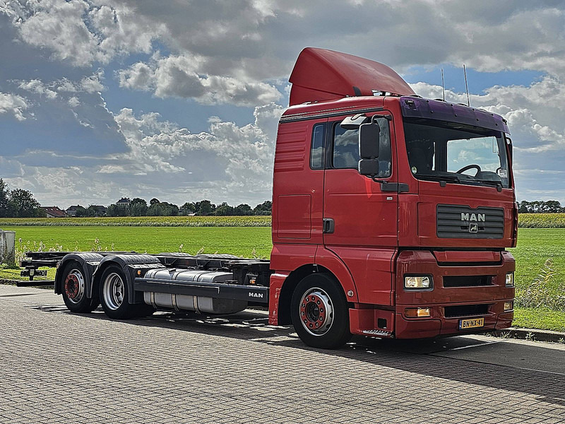 MAN 26.360 TGA - Container transporter/ Swap body truck: picture 5 MAN 26.360 TGA - Container transporter/ Swap body truck: picture 5