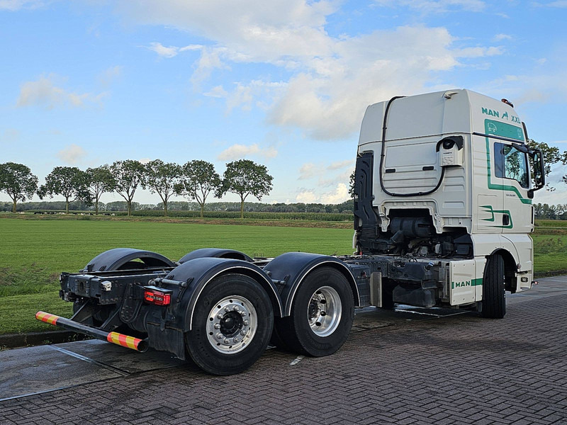 MAN 26.500 TGX XXL 6X2-4 LL WB420 - Cab chassis truck: picture 3 MAN 26.500 TGX XXL 6X2-4 LL WB420 - Cab chassis truck: picture 3