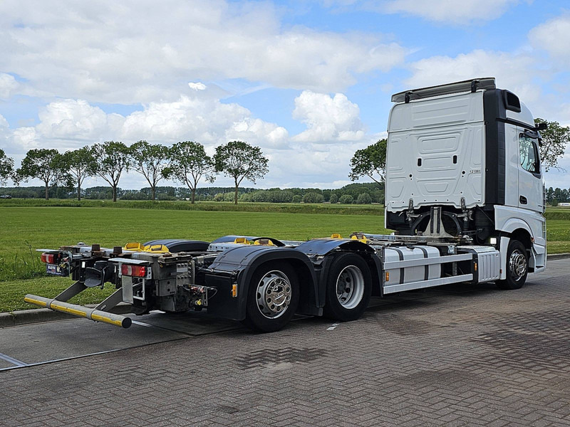Mercedes-Benz ACTROS 2545 LS - Container transporter/ Swap body truck: picture 3 Mercedes-Benz ACTROS 2545 LS - Container transporter/ Swap body truck: picture 3