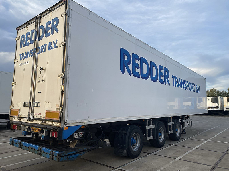Pacton R3-001 - Closed box semi-trailer: picture 2 Pacton R3-001 - Closed box semi-trailer: picture 2