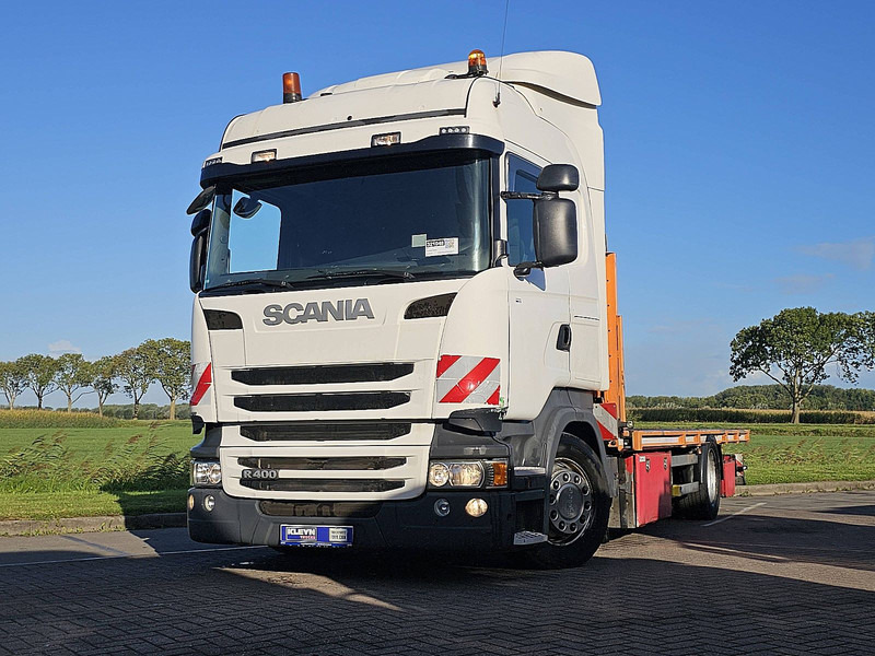 Scania R400 RETARDER TWISTLOCKS - Dropside/ Flatbed truck: picture 1 Scania R400 RETARDER TWISTLOCKS - Dropside/ Flatbed truck: picture 1