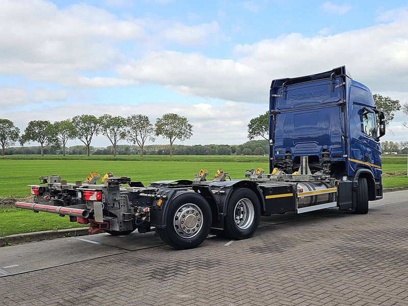 Scania R410 6X2*4 RETAR. LNG GAS - Container transporter/ Swap body truck: picture 3 Scania R410 6X2*4 RETAR. LNG GAS - Container transporter/ Swap body truck: picture 3
