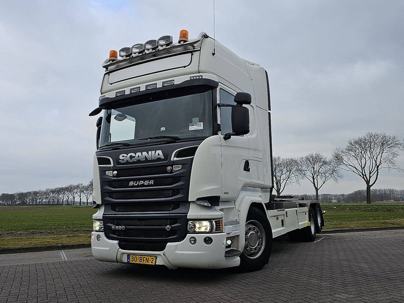 Scania R520 TL V8 6X2 NL-TRUCK - Hook lift truck: picture 1 Scania R520 TL V8 6X2 NL-TRUCK - Hook lift truck: picture 1