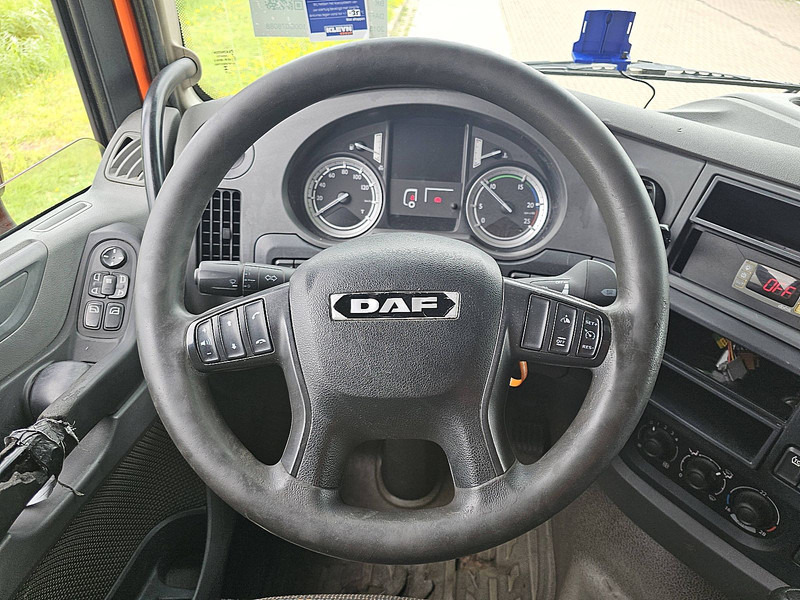 Tractor unit DAF XF 440: picture 10