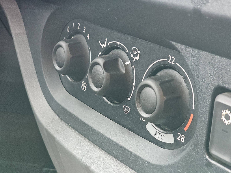 Tractor unit DAF XF 440: picture 12
