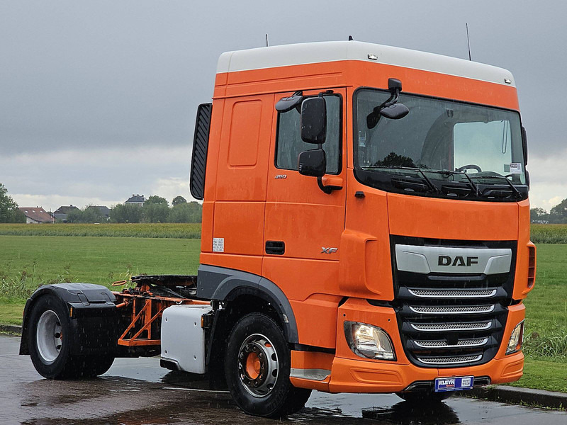 DAF XF 450 - Tractor unit: picture 5 DAF XF 450 - Tractor unit: picture 5