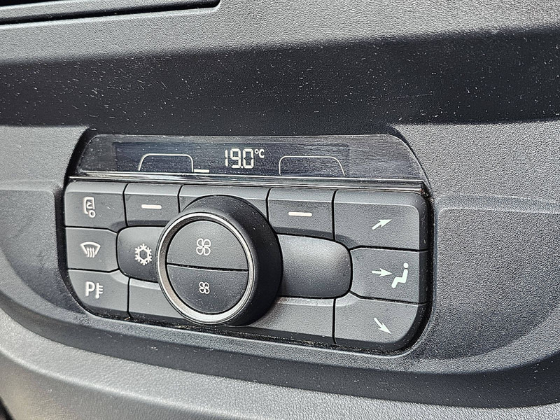 Tractor unit DAF XF 450 SPACECAB 2X TANK: picture 13 Tractor unit DAF XF 450 SPACECAB 2X TANK: picture 13