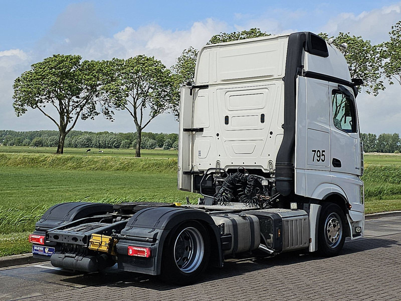 Mercedes-Benz ACTROS 1845 LS NR MP5 GIGASP. RET. - Tractor unit: picture 3 Mercedes-Benz ACTROS 1845 LS NR MP5 GIGASP. RET. - Tractor unit: picture 3