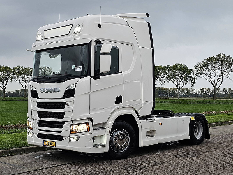 Scania R410 HL SKIRTS NL-TRUCK - Tractor unit: picture 2 Scania R410 HL SKIRTS NL-TRUCK - Tractor unit: picture 2