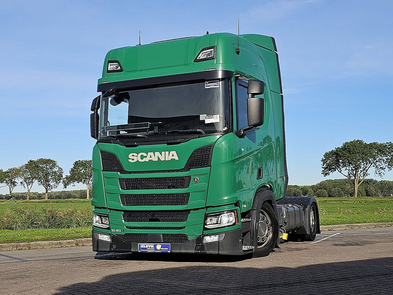 Scania R450 EB MEGA RET. 2X TANK - Tractor unit: picture 1 Scania R450 EB MEGA RET. 2X TANK - Tractor unit: picture 1