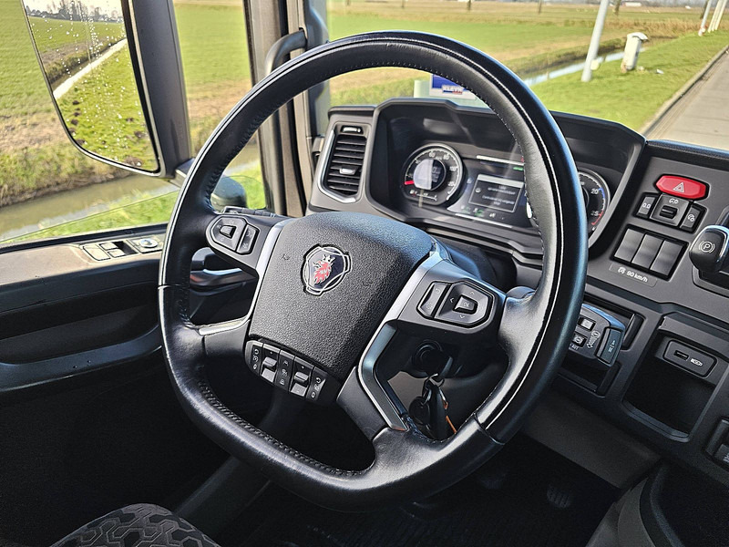 Tractor unit Scania R460: picture 10