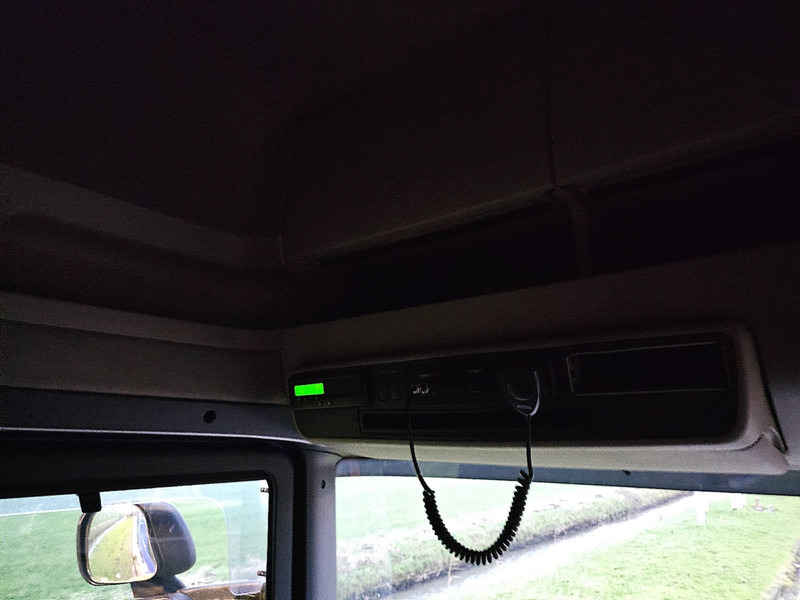 Tractor unit Scania R490 TL 2X TANK RETARDER: picture 9