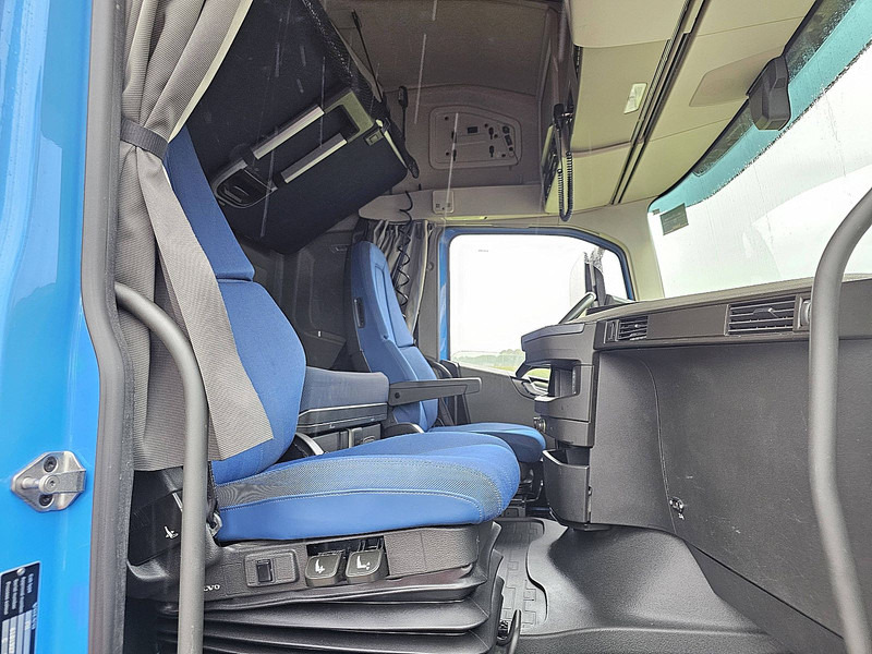 Tractor unit Volvo FH 460 FH5 2X TANK VEB+: picture 7