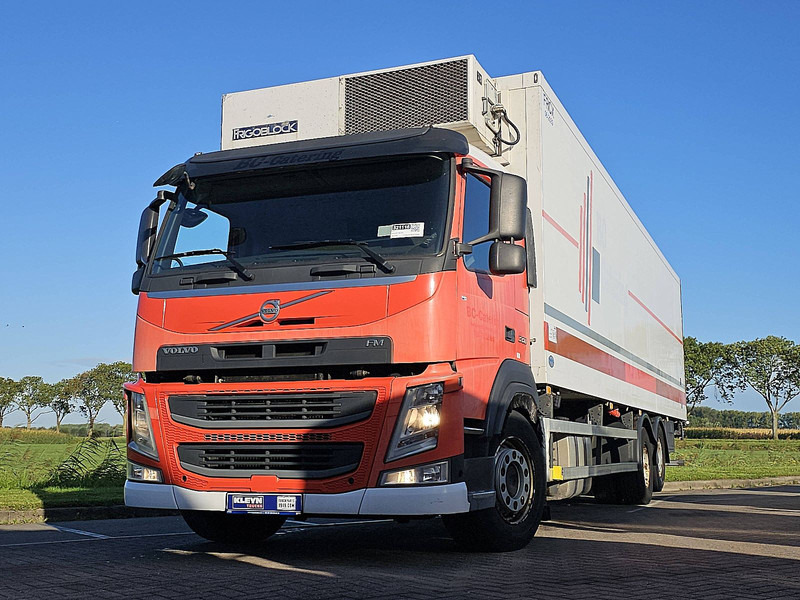 Volvo FM 330 6X2 FRIGOBL. LIFT - Refrigerator truck: picture 1 Volvo FM 330 6X2 FRIGOBL. LIFT - Refrigerator truck: picture 1