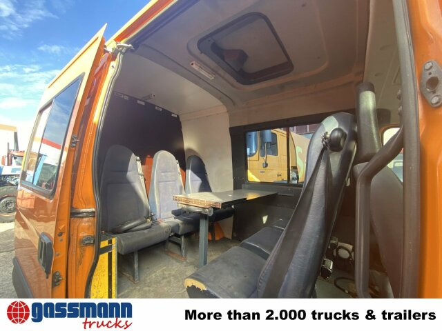 Iveco Daily 35S12 2,3 HPI 4x2, 8 Sitzplätze - Coach: picture 3 Iveco Daily 35S12 2,3 HPI 4x2, 8 Sitzplätze - Coach: picture 3