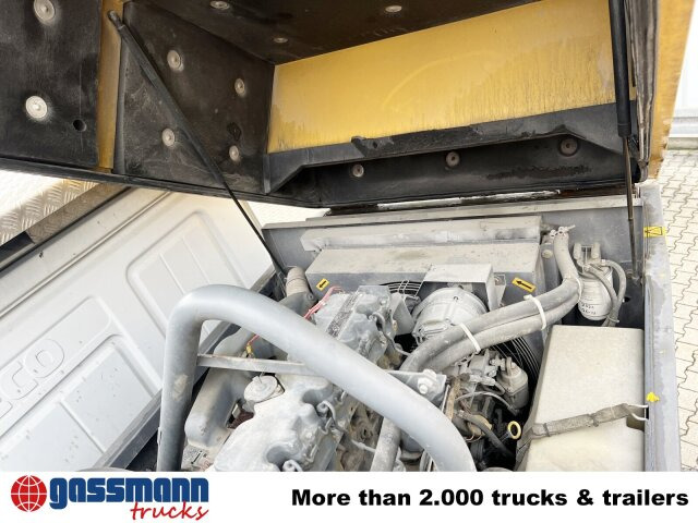 Iveco Trakker AD260T36 6x4, AMV Hubsteiger + - Tank truck, Crane truck: picture 3 Iveco Trakker AD260T36 6x4, AMV Hubsteiger + - Tank truck, Crane truck: picture 3