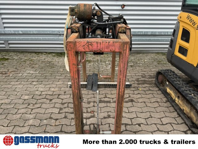 KM 312-V-1100 Palettenzange - Clamp for Construction machinery: picture 3 KM 312-V-1100 Palettenzange - Clamp for Construction machinery: picture 3