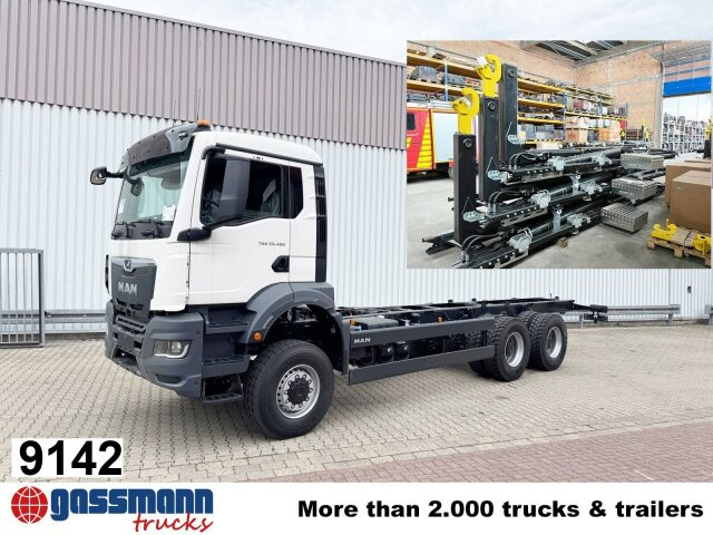 MAN TGS 33.480 6x6 BB CH, Hohe Bauart, Nebenantrieb - Hook lift truck: picture 1 MAN TGS 33.480 6x6 BB CH, Hohe Bauart, Nebenantrieb - Hook lift truck: picture 1