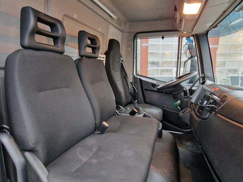 Leasing of Iveco Eurocargo 120.250 4x2 - Thermoking T-800R Frigo - Loadlift - Euro 6 - Automatic Iveco Eurocargo 120.250 4x2 - Thermoking T-800R Frigo - Loadlift - Euro 6 - Automatic: picture 19