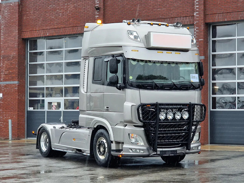 DAF XF 480 SuperSpaceCab 4x2 - Show truck - PTO/Hydraulic - Night clima - 2x tank - - Tractor unit: picture 1 DAF XF 480 SuperSpaceCab 4x2 - Show truck - PTO/Hydraulic - Night clima - 2x tank - - Tractor unit: picture 1