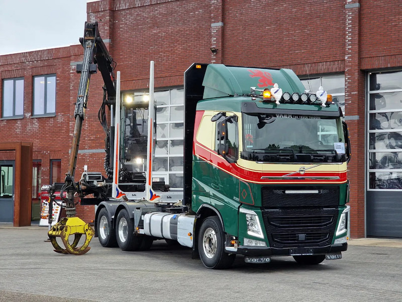 Volvo FH 13.540 6x4 - HIAB / Loglift F125Z 80 Crane - Krane - Grua year 2019 - Log truck, Crane truck: picture 2 Volvo FH 13.540 6x4 - HIAB / Loglift F125Z 80 Crane - Krane - Grua year 2019 - Log truck, Crane truck: picture 2