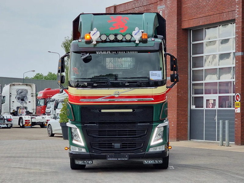 Volvo FH 13.540 6x4 - HIAB / Loglift F125Z 80 Crane - Krane - Grua year 2019 - Log truck, Crane truck: picture 4 Volvo FH 13.540 6x4 - HIAB / Loglift F125Z 80 Crane - Krane - Grua year 2019 - Log truck, Crane truck: picture 4