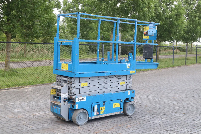 Genie GS-1932 | 7.8 METER | 227 KG - Scissor lift: picture 5 Genie GS-1932 | 7.8 METER | 227 KG - Scissor lift: picture 5