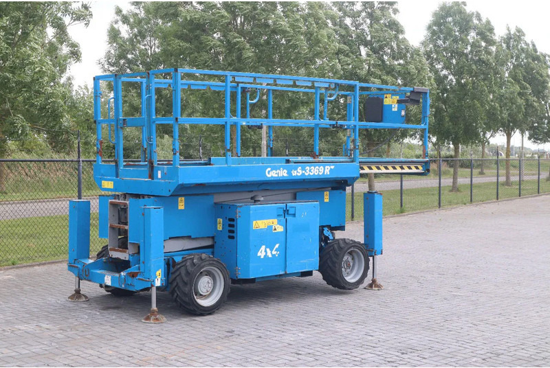 Genie GS-3369 RT | 12 METER | 454 kg - Scissor lift: picture 5 Genie GS-3369 RT | 12 METER | 454 kg - Scissor lift: picture 5