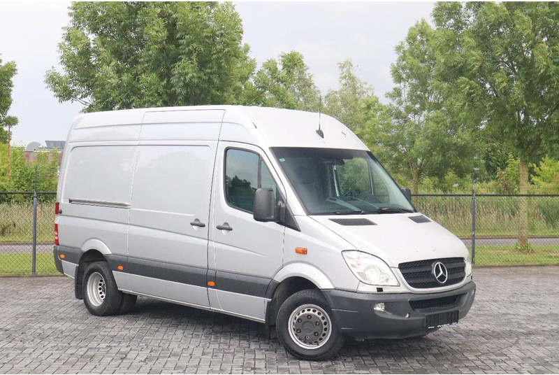 Mercedes-Benz Sprinter 516 | 4X2 | MOBILE WORKSHOP | WERKSTATT | SERVICE VAN - Panel van: picture 3 Mercedes-Benz Sprinter 516 | 4X2 | MOBILE WORKSHOP | WERKSTATT | SERVICE VAN - Panel van: picture 3