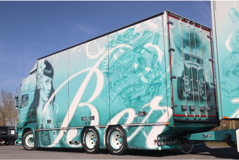Scania R560 V8 | BERTHONS HOT ROD | CUSTOM SPECIAL TRUCK - Box truck: picture 3 Scania R560 V8 | BERTHONS HOT ROD | CUSTOM SPECIAL TRUCK - Box truck: picture 3