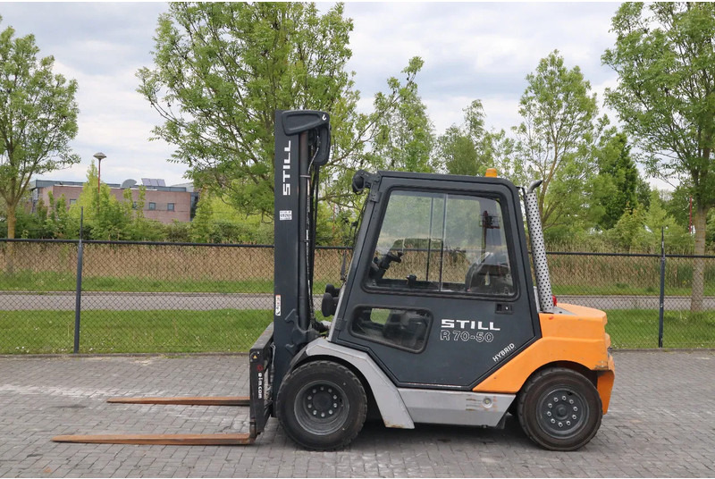 Still RX70-50 | TRIPLEX | SIDESHIFT | POSITIONERS | GOOD CONDITION - Forklift: picture 1 Still RX70-50 | TRIPLEX | SIDESHIFT | POSITIONERS | GOOD CONDITION - Forklift: picture 1