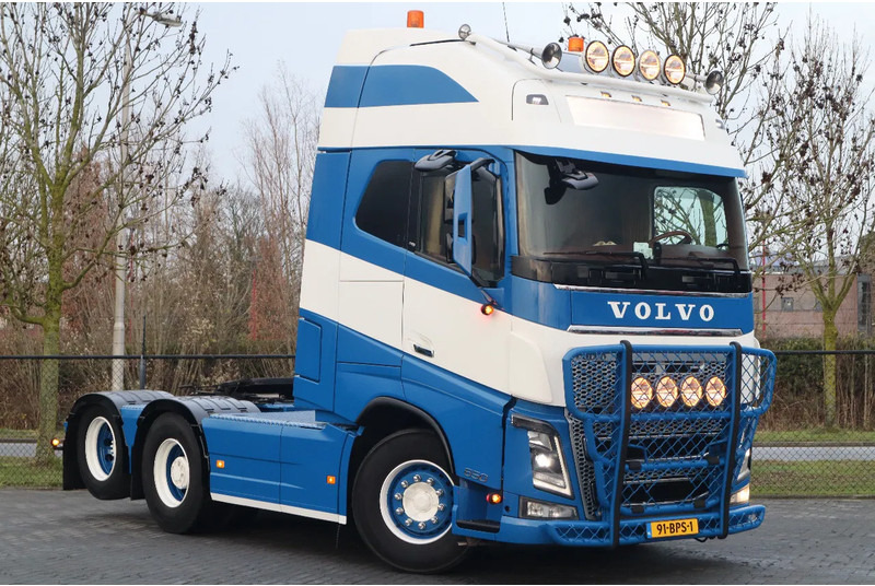 Volvo FH 16.650 6X2 | RETARDER | SPECIAL BUILT | SPECIAL INTERIOR | EURO 6 - Tractor unit: picture 3 Volvo FH 16.650 6X2 | RETARDER | SPECIAL BUILT | SPECIAL INTERIOR | EURO 6 - Tractor unit: picture 3