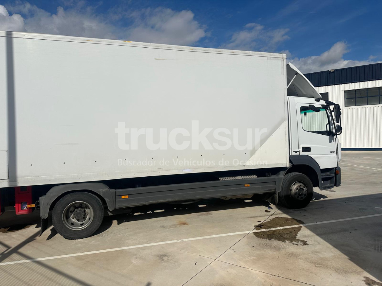 MERCEDES ATEGO - Box truck: picture 3 MERCEDES ATEGO - Box truck: picture 3