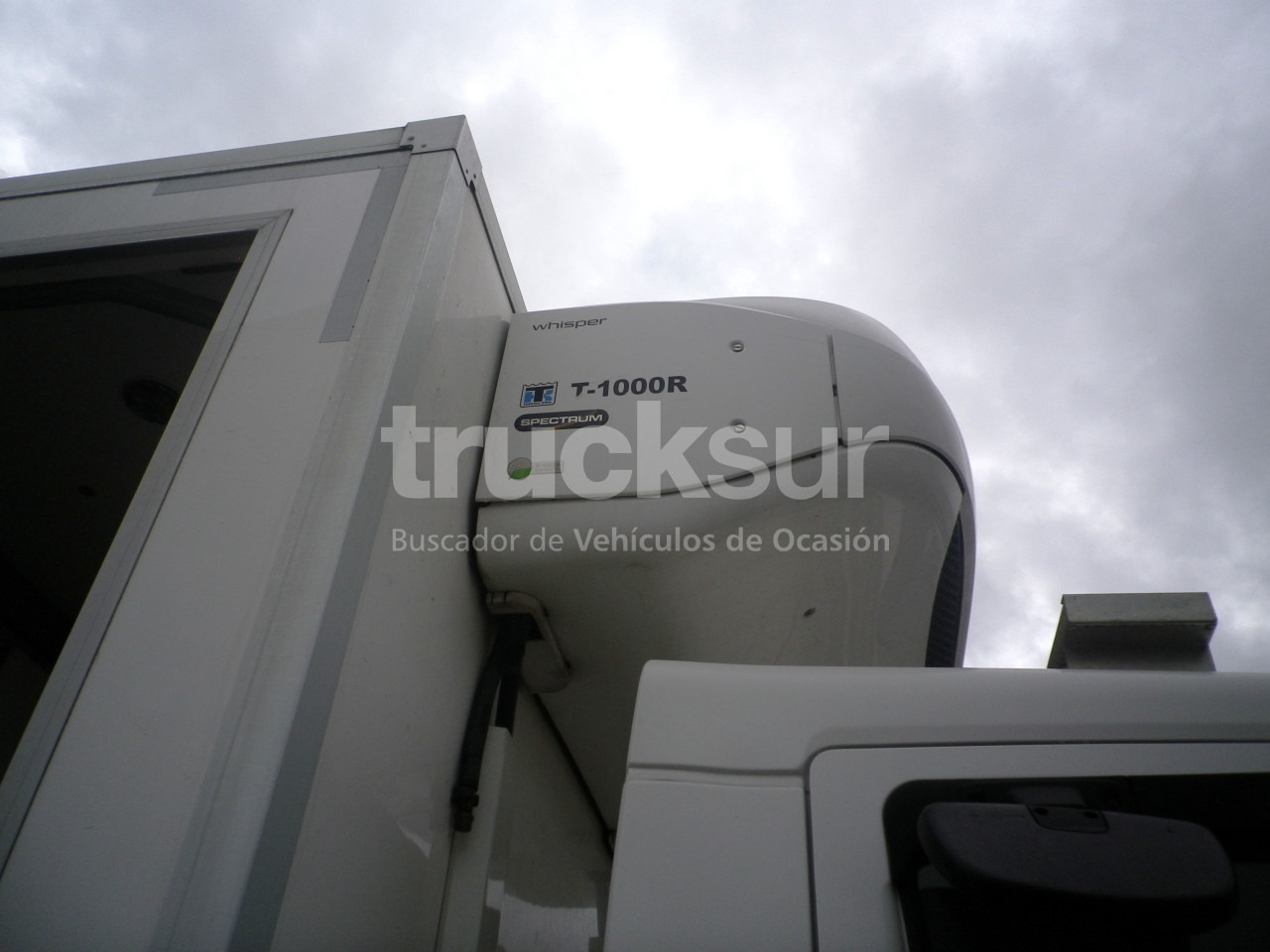 Refrigerator truck RENAULT D280.16: picture 12