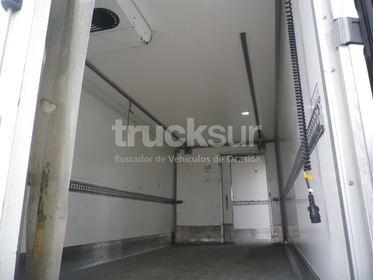 Refrigerator truck RENAULT D280.16: picture 7