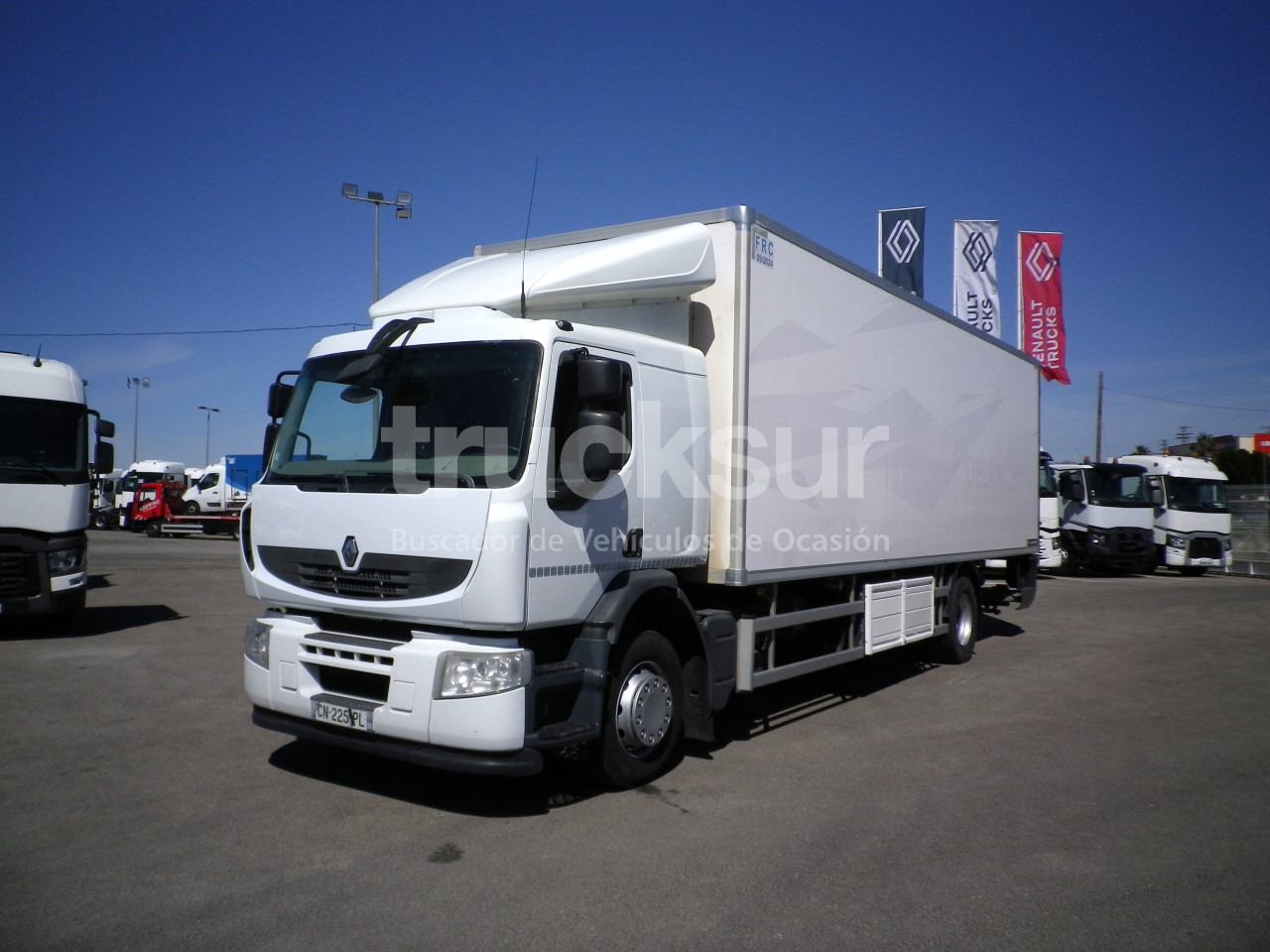 RENAULT PREMIUM 270.18 - Refrigerator truck: picture 1 RENAULT PREMIUM 270.18 - Refrigerator truck: picture 1