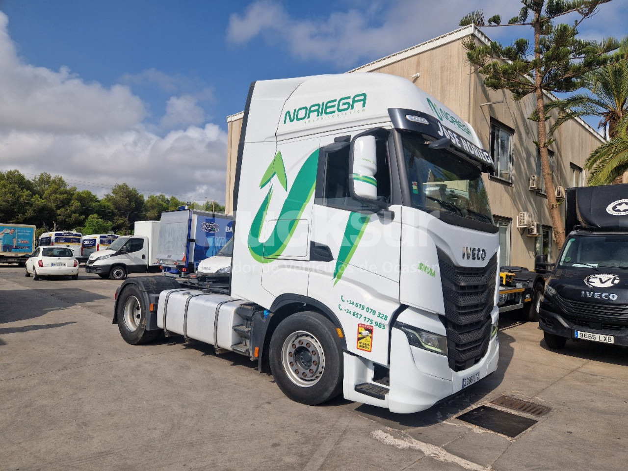 IVECO S-WAY AS440S51T/P - Tractor unit: picture 2 IVECO S-WAY AS440S51T/P - Tractor unit: picture 2