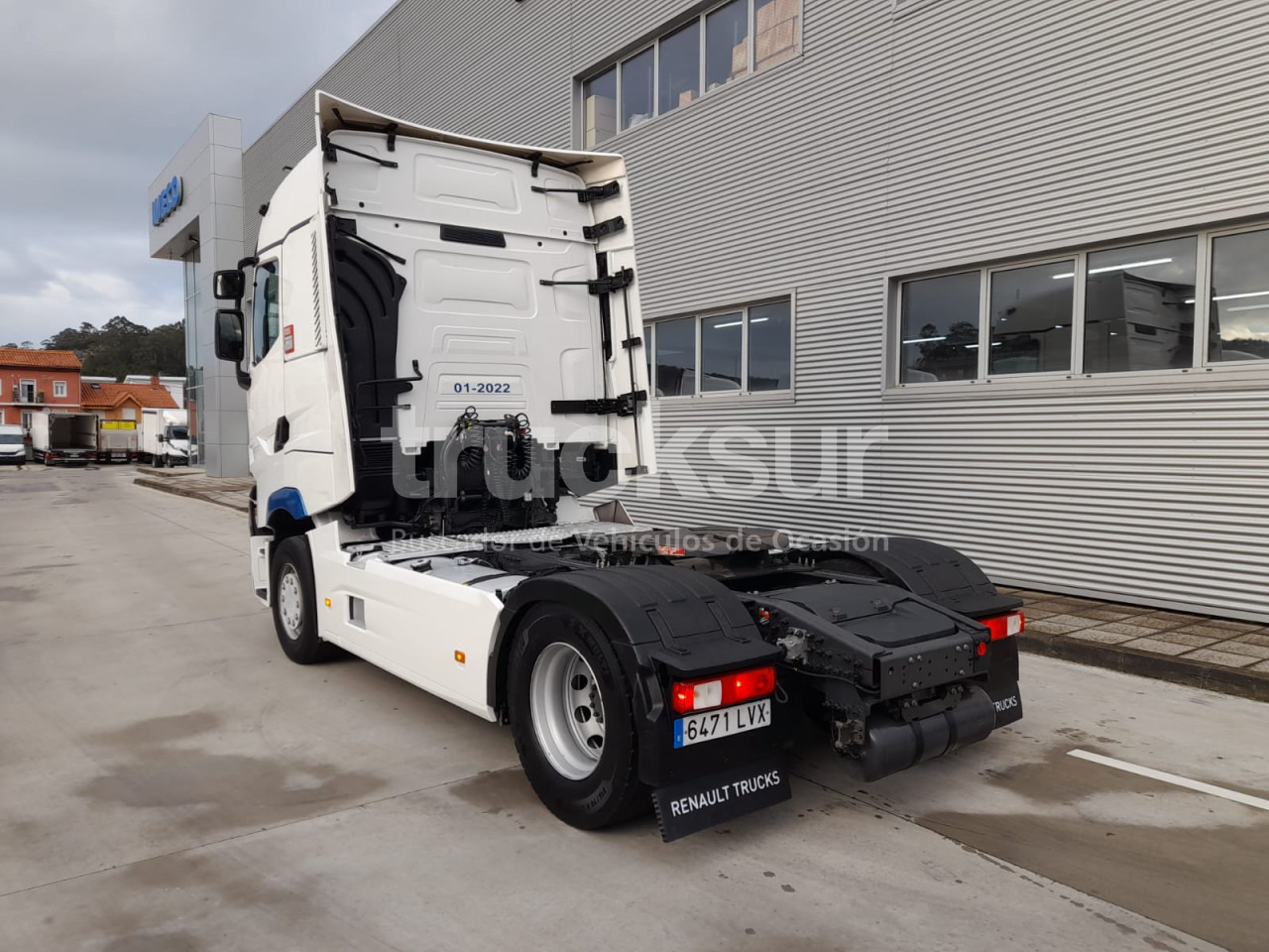 RENAULT T520 HIGH SLEEPER CAB - Tractor unit: picture 2 RENAULT T520 HIGH SLEEPER CAB - Tractor unit: picture 2