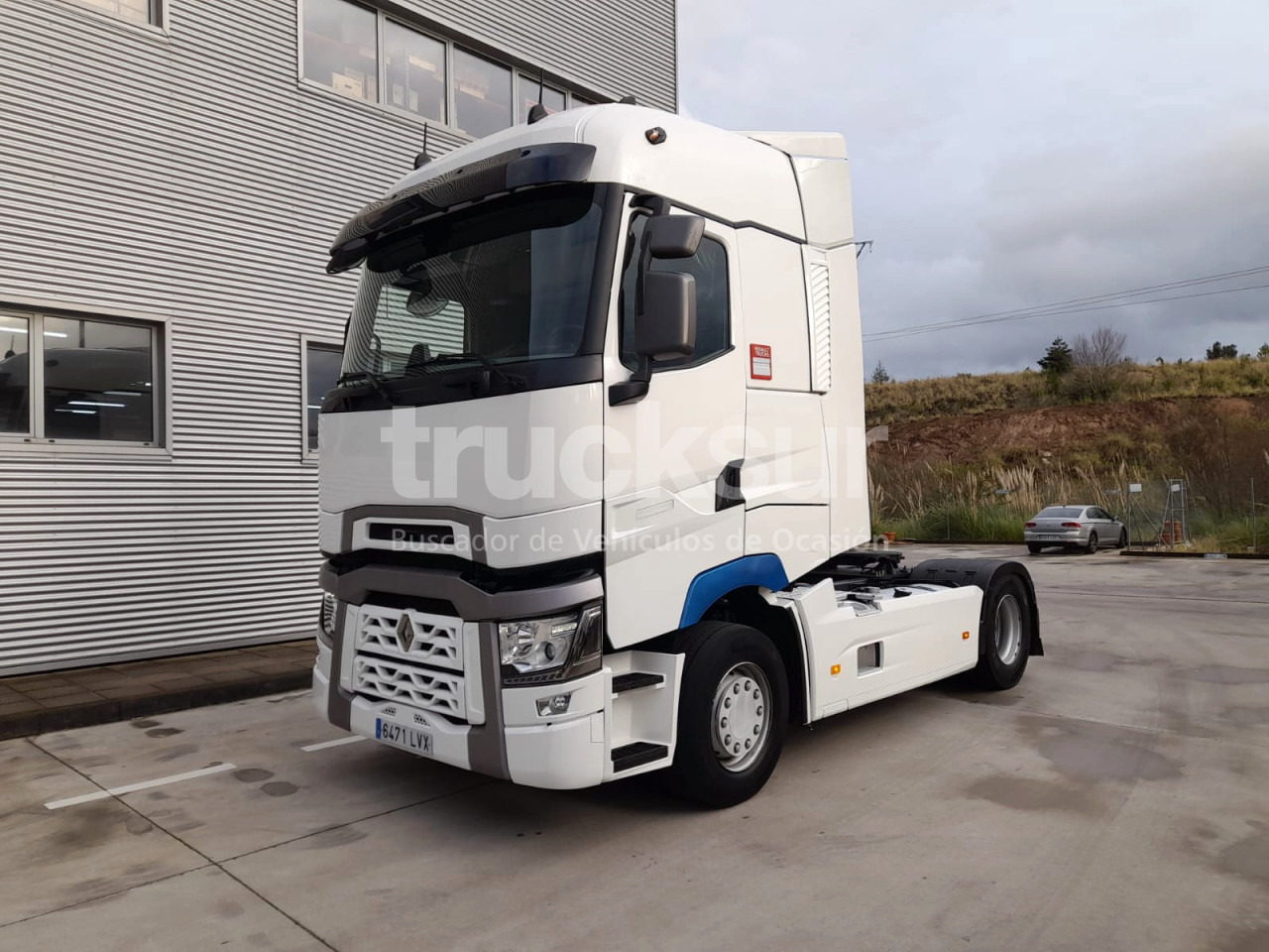 RENAULT T520 HIGH SLEEPER CAB - Tractor unit: picture 1 RENAULT T520 HIGH SLEEPER CAB - Tractor unit: picture 1