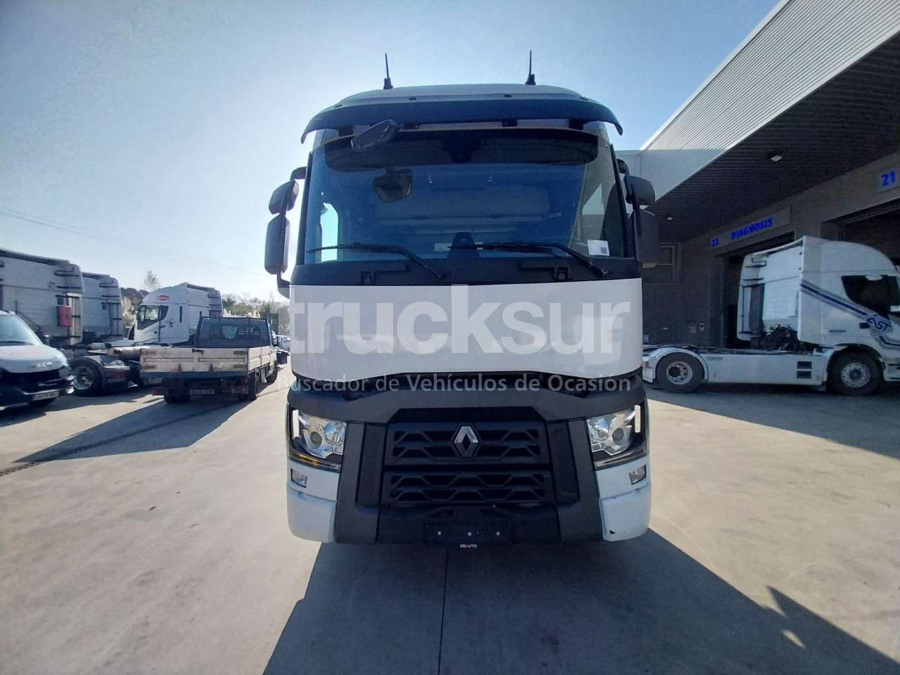 RENAULT T520 SLEEPER CAB - Tractor unit: picture 1 RENAULT T520 SLEEPER CAB - Tractor unit: picture 1