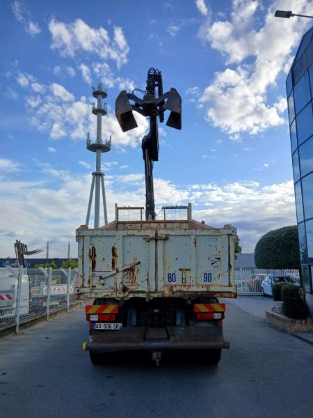 Renault Kerax 380 DXI - Tipper, Crane truck: picture 4 Renault Kerax 380 DXI - Tipper, Crane truck: picture 4