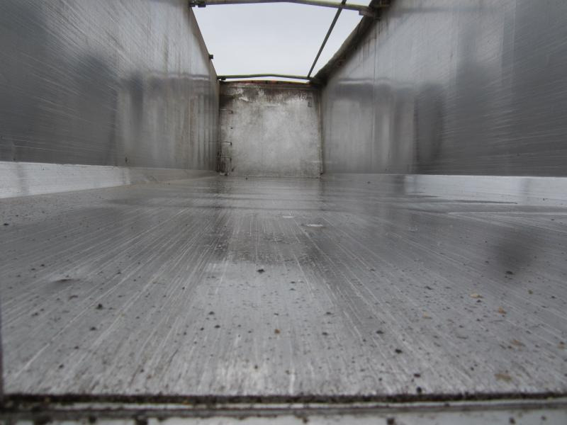 Tipper semi-trailer Stas: picture 8