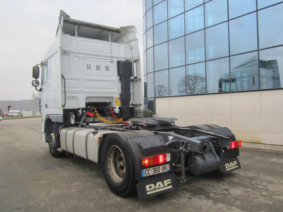 Tractor unit DAF XF105 460: picture 10
