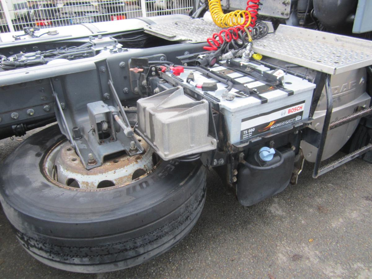 Tractor unit DAF XF105 460: picture 6