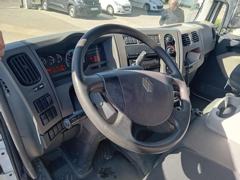 Renault Midlum 190 DXI - Tractor unit: picture 3 Renault Midlum 190 DXI - Tractor unit: picture 3